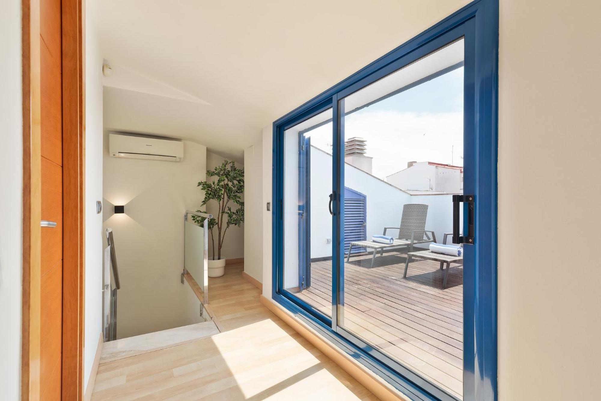 Lucas House Apartments By Sitges Group ภายนอก รูปภาพ